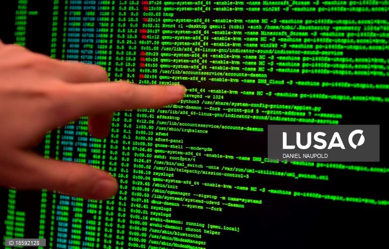 Polícia timorense deteve 10 pessoas por suspeita de burla informática