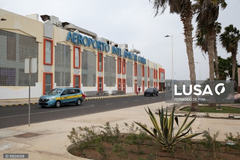 Cabo Verde mantém certifica??o para voos com destino aos EUA
