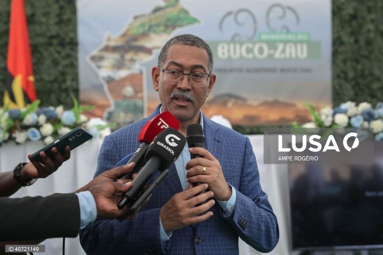 Angola espera investimentos de 65 mil ME em novas concess?es petrolíferas até 2029