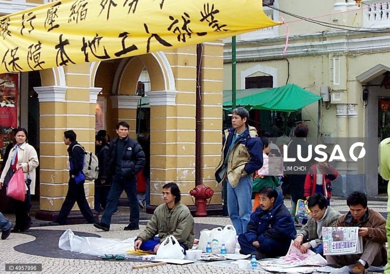 Desemprego em Macau atinge máximo de 16 meses antes do fecho de oito casinos