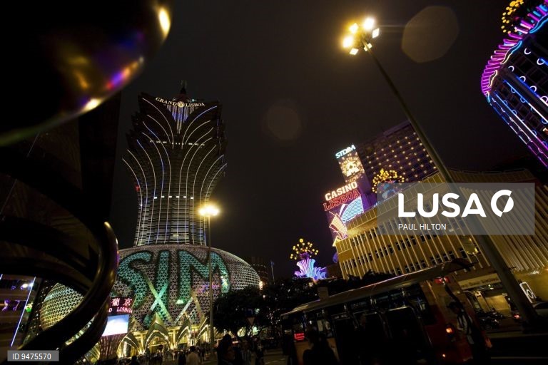 Operadora de jogo em Macau SJM volta aos prejuízos na primeira metade de 2025