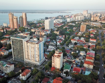 Maior universidade mo?ambicana regista 13 casos de assédio e expulsa três docentes
