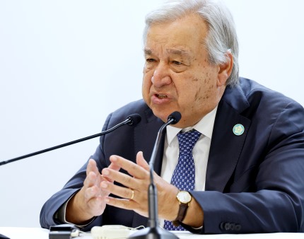 Guterres alerta que amea?as que visem “capacetes azuis” s?o "inaceitáveis"